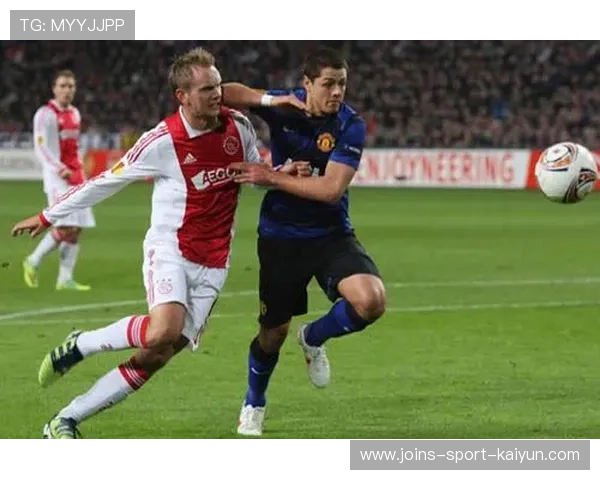 阿贾克斯—泰森突破后低平球送助攻